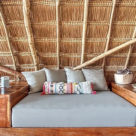 Ahau Beachfront (adults Only) 4*