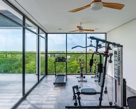 Stylish Sexy 1 Bd W/ Private Pool & Rooftop Pool