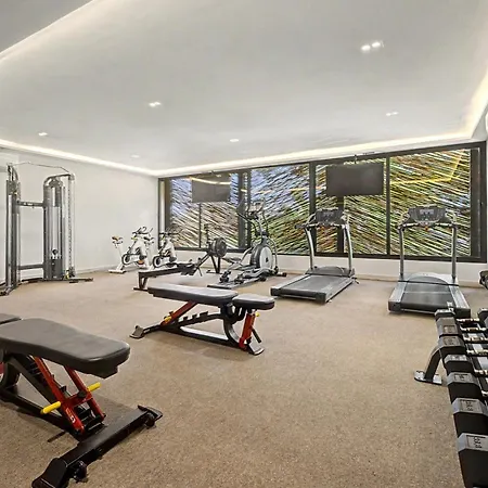 Holiday home Lux 1br With Rooftop Pool, Spa, Gym, Kids Playroom