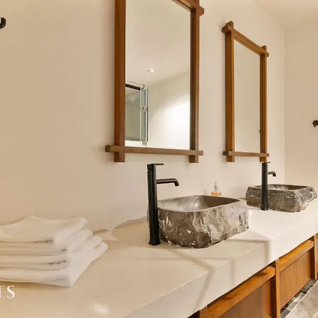 Holiday home Humana By Waves *