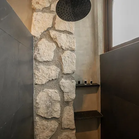 Apartment Nomad Humans Residences *