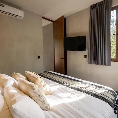 Nomad Humans Residences *