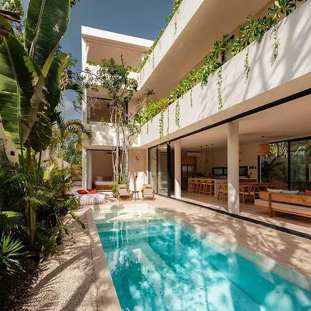 Lumila Rooftop Sunset & Jungle Views *
