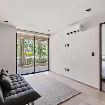 1st Flr Chic Jungle 1br Priv Pool Steam & Gym Holiday home *