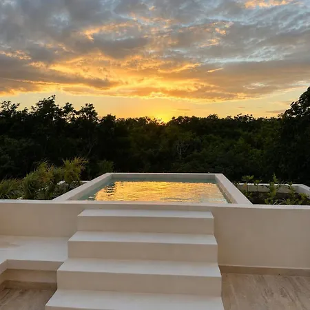 Lumila Rooftop Sunset & Jungle Views Villa Tulum