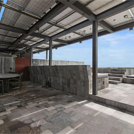 Casa 4 Bedroom With Rooftop Pool & Free Access
