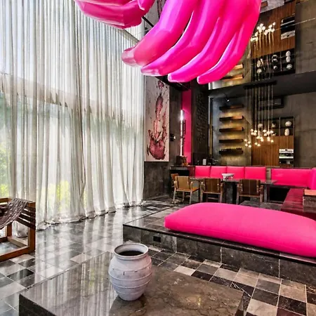 Rose Noir Premium 4 Bedroom Villa, Private Rooftop Pool & Complimentary Spa, Aldea Zama Villa