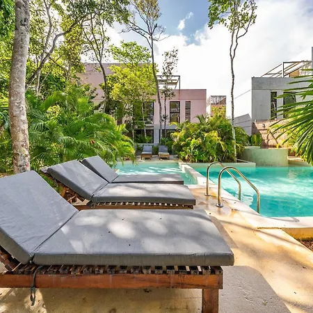 Seremonia With Rooftop Pool & Club Access