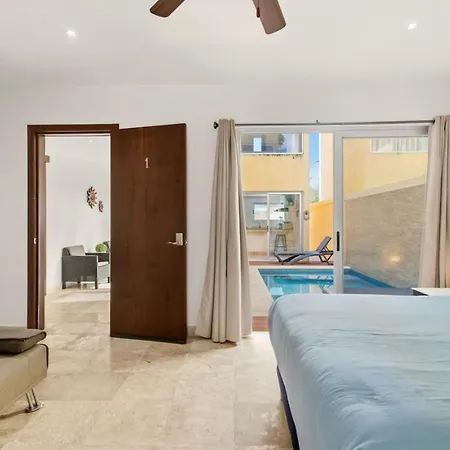 Villa Paradise - Private Pool & Rooftop Deck Tulum