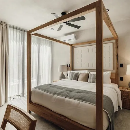 Aion Amazing 5 Bdr 3 Pools And Roof Tulum