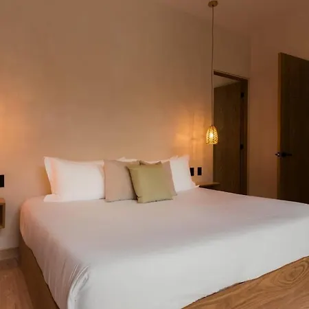 Villa Lumila Rooftop Sunset & Jungle Views *