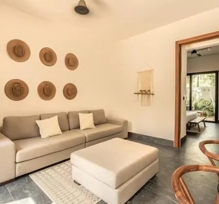 Casa Luv 4br 4ba Downtown 2 Private Pools Villa Tulum