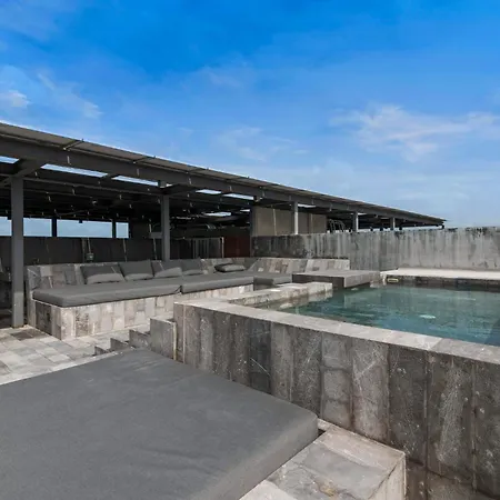 Casa 4 Bedroom With Rooftop Pool & Free Access Tulum