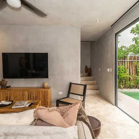 Seremonia With Rooftop Pool & Club Access Villa