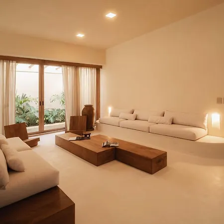 Luxury Rooftop Pool 4br Security