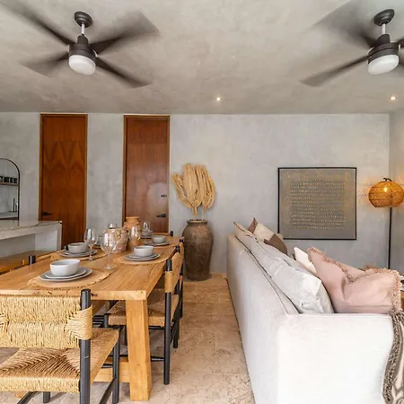 Villa Seremonia With Rooftop Pool & Club Access