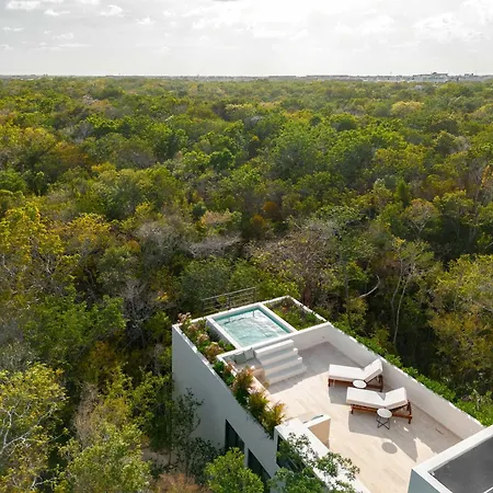 Villa Lumila Rooftop Sunset & Jungle Views