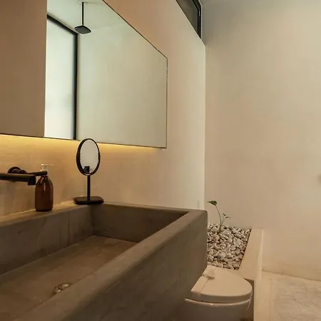 Villa Boho Chic 5 Bedroom Private Pool & Roof Bar