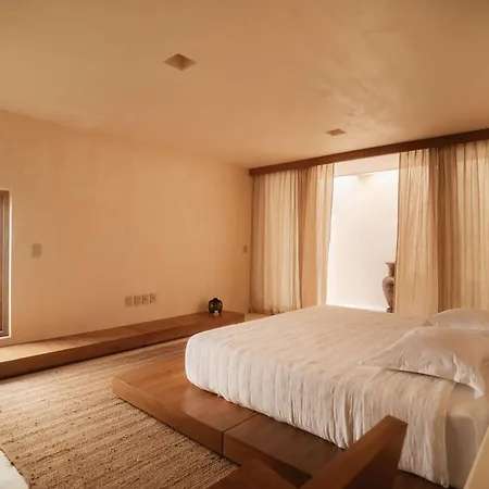 Luxury Rooftop Pool 4br Security