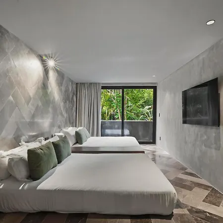 Casa 4 Bedroom With Rooftop Pool & Free Access Villa