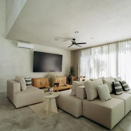 Villa Aion Amazing 5 Bdr 3 Pools And Roof *