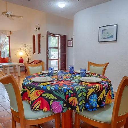 Oceanfront Pool 3 King Beds Villa *