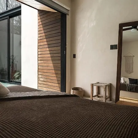 Villa Boho Chic 5 Bedroom Private Pool & Roof Bar *