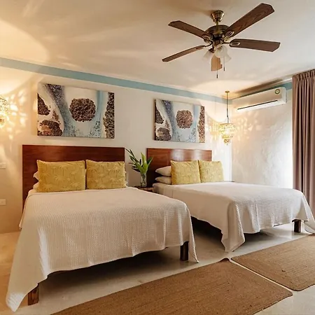Caribena, Breakfast And Concierge Included *