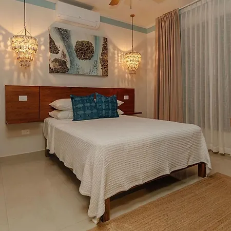Caribena, Breakfast And Concierge Included *