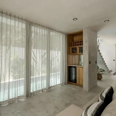 Villa Aion Amazing 5 Bdr 3 Pools And Roof *