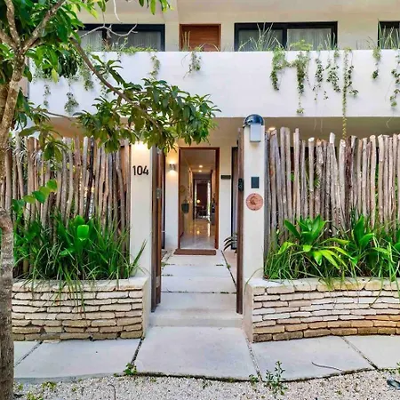 Luxury Oasis! 2 Poolsprivate & Swimupfree Extras