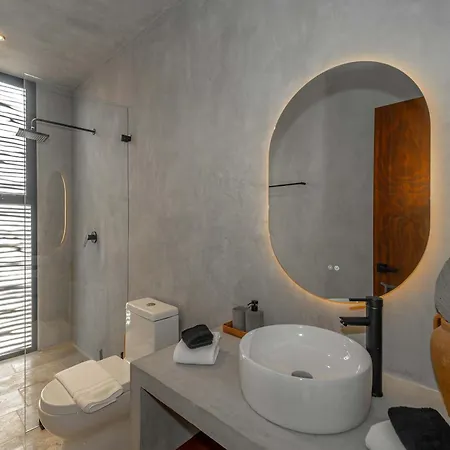 Seremonia With Rooftop Pool & Club Access Villa