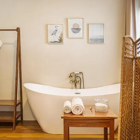 Villa Caribena, Breakfast And Concierge Included *