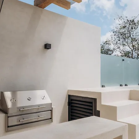 Villa Aion Amazing 5 Bdr 3 Pools And Roof *