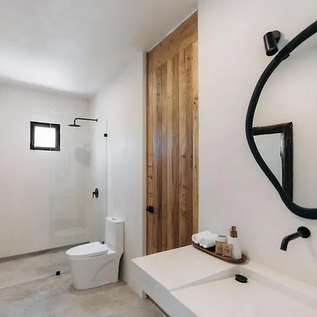 Villa Aion Amazing 5 Bdr 3 Pools And Roof *