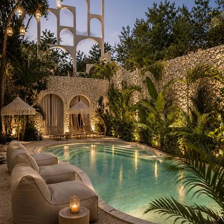 Casa Akubali Private Jungle Sanctuary Estate Villa