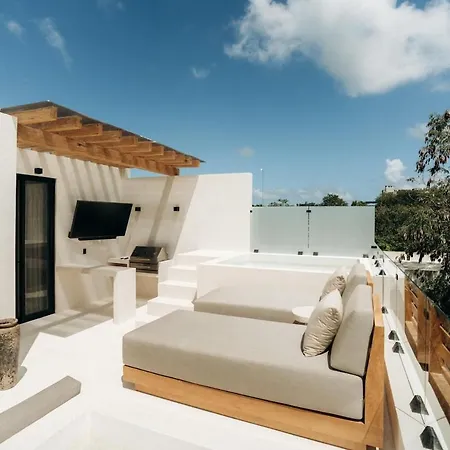 Villa Aion Amazing 5 Bdr 3 Pools And Roof *