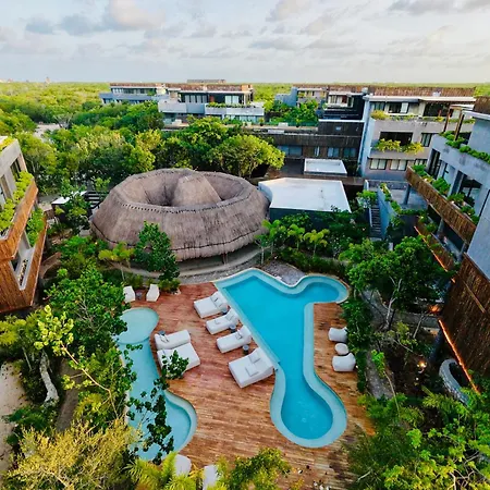 Luxury 3br Penthouse Jungle Views & Jacuzzi * Tulum