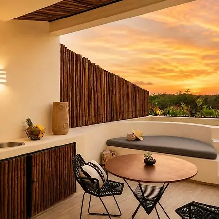Beautiful Penthouse With Private Rooftop Pool Apartment Tulum
