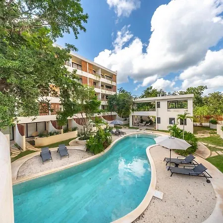 Modern 1br W Private Jacuzzi Pool Balcony Apartment *
