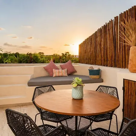 Penthouse With Private Rooftop Pool & Terrace Tulum