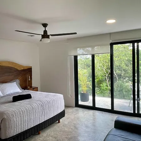 Black House - Modern 3br With Private Pool