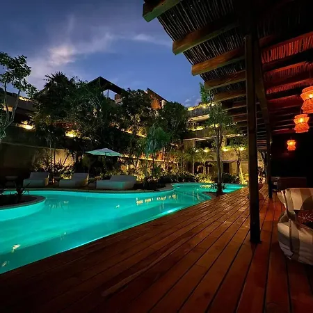 Humana Luxury - 2 Habitaciones- Bicicletas Electricas Incluidas Apartment *