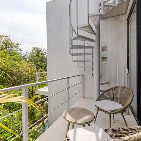 Penthouse With Private Pool 10 Min To