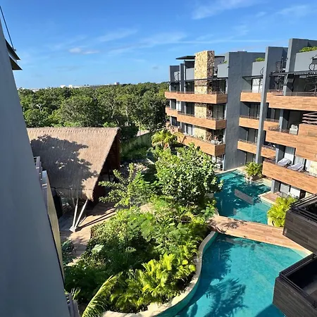 Apartment 2 Bed Penthouse Private Rooftop *