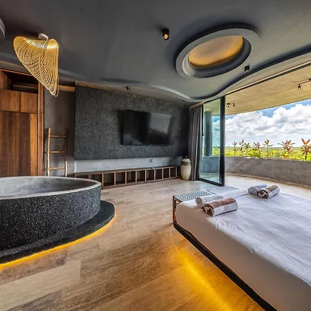 Oceanfront 3br Luxury Maiim Tankah With Pool & Gym Tulum