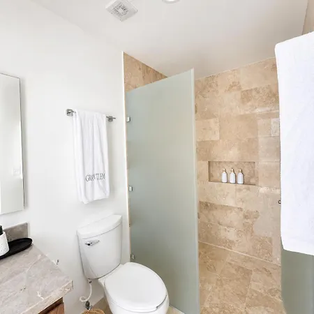 Apartment 2-story Penthouse With Private Jacuzzi 5 Min *