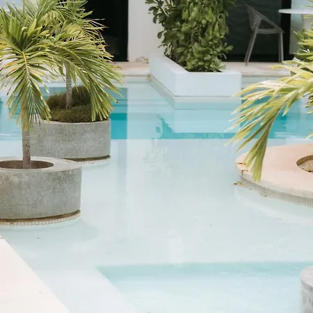 Park Lagunas Apartment