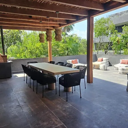 Humana Luxury - 2 Habitaciones- Bicicletas Electricas Incluidas *