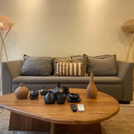 Chic Retreat With Wellness Amenities Apartment *